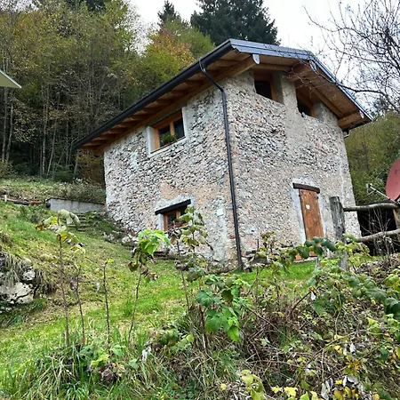 Dağ evi Il Nocciolo Avenone