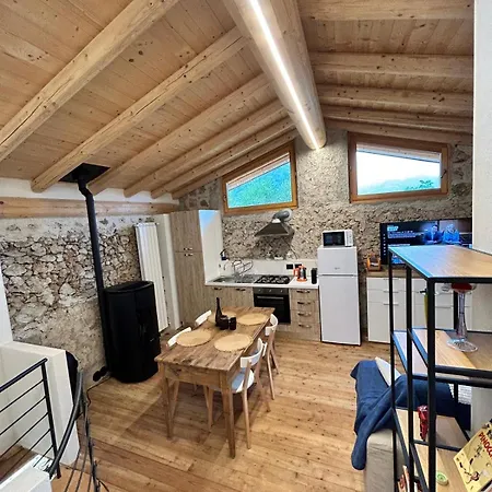 Il Nocciolo * Avenone